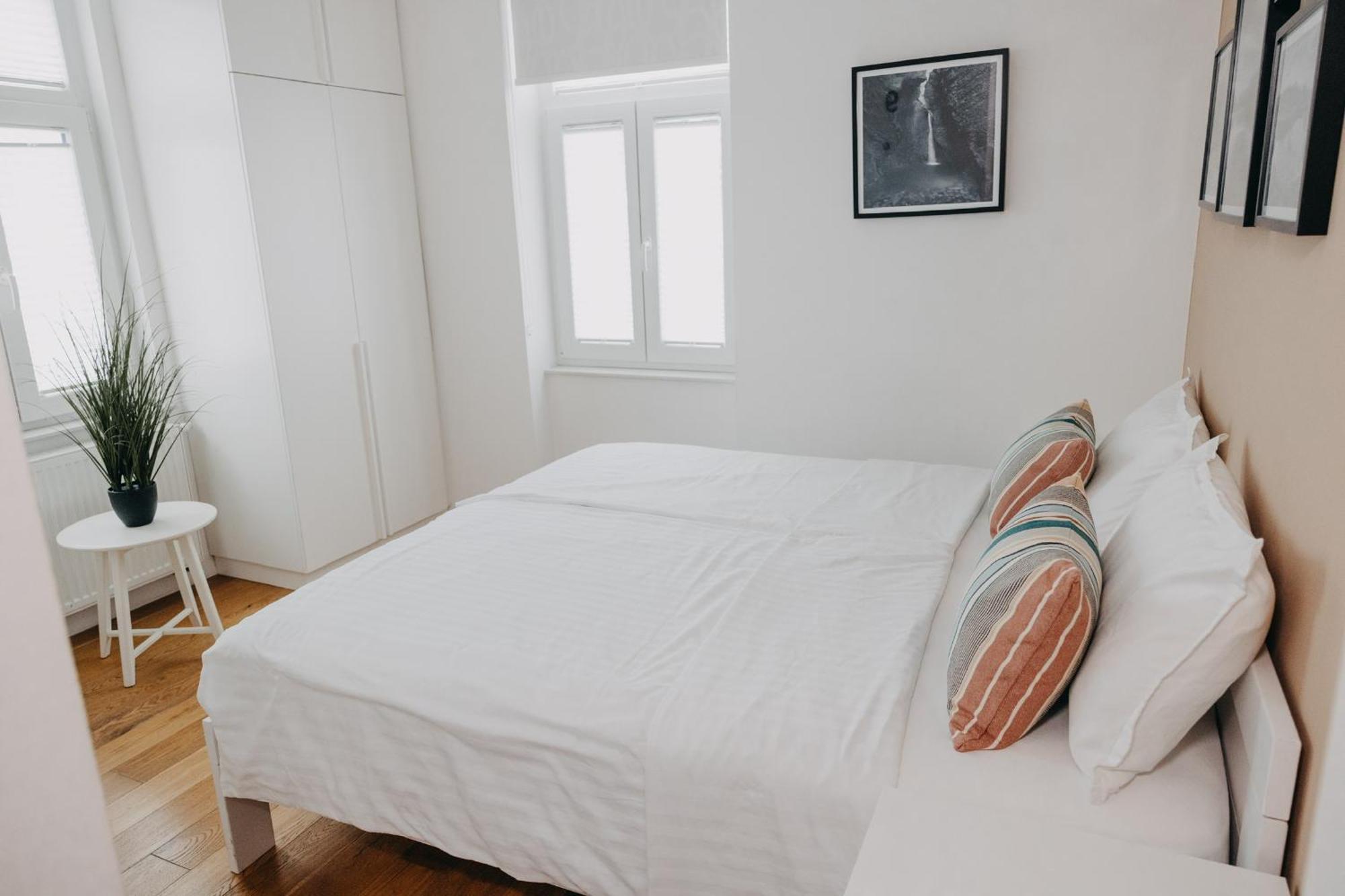 Apartments Miki'S เบลด ภายนอก รูปภาพ