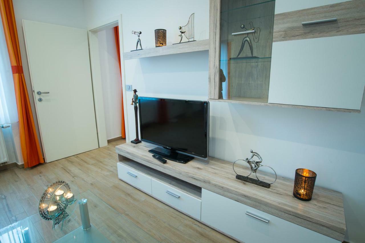 Apartments Miki'S เบลด ภายนอก รูปภาพ